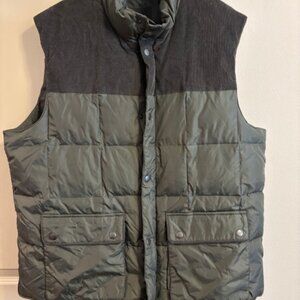 Banana Republic Men's XL Green Puffer Vest Zip/Snap Closure Lined Pockets